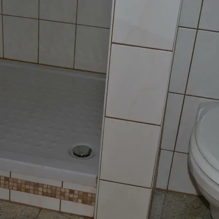 - Hierzer Guest house *